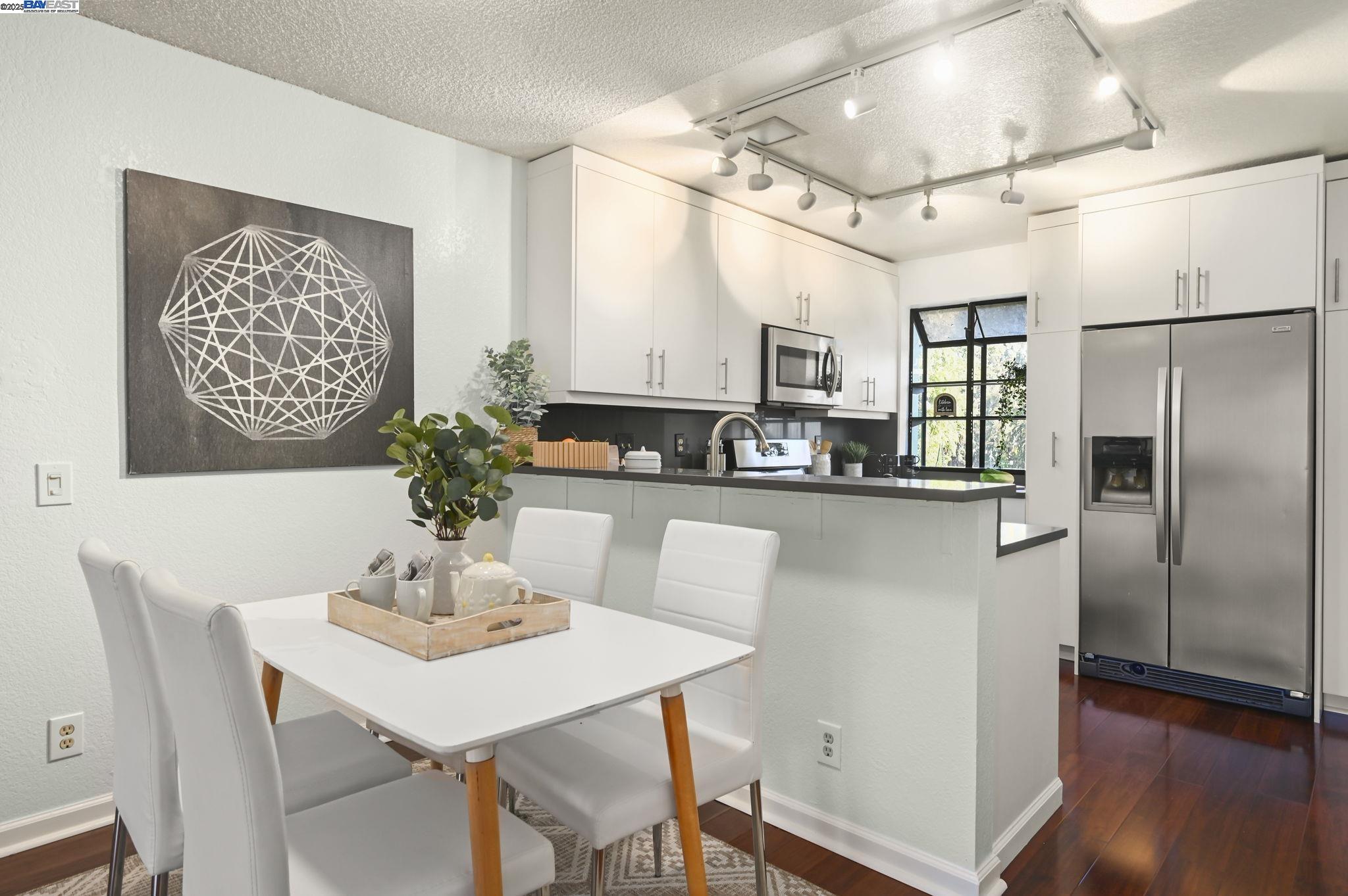 3467 Pinewood Terrace, Unit 202 Fremont, CA 94536 - Photo 8 of 32