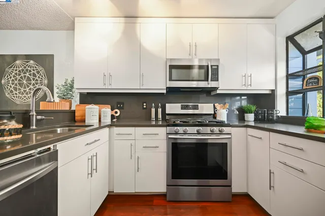 $539,800 | 3467 Pinewood Terrace, Unit 202, Fremont, CA 94536