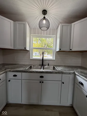 $224,000 | 602 South Murphy Avenue, Brazil, IN 47834