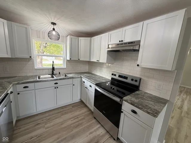 $224,000 | 602 South Murphy Avenue, Brazil, IN 47834