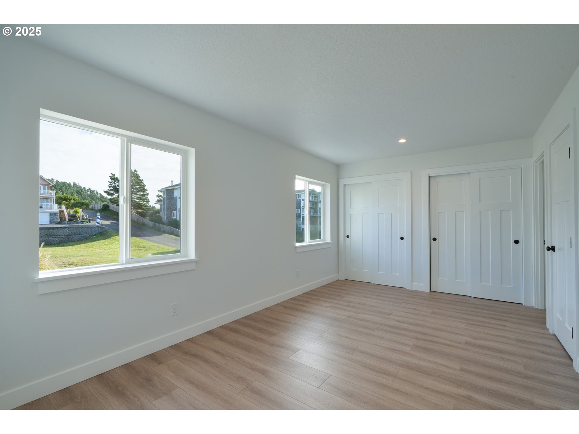 120 Crescent Street Tillamook, OR 97141 - Photo 24 of 39