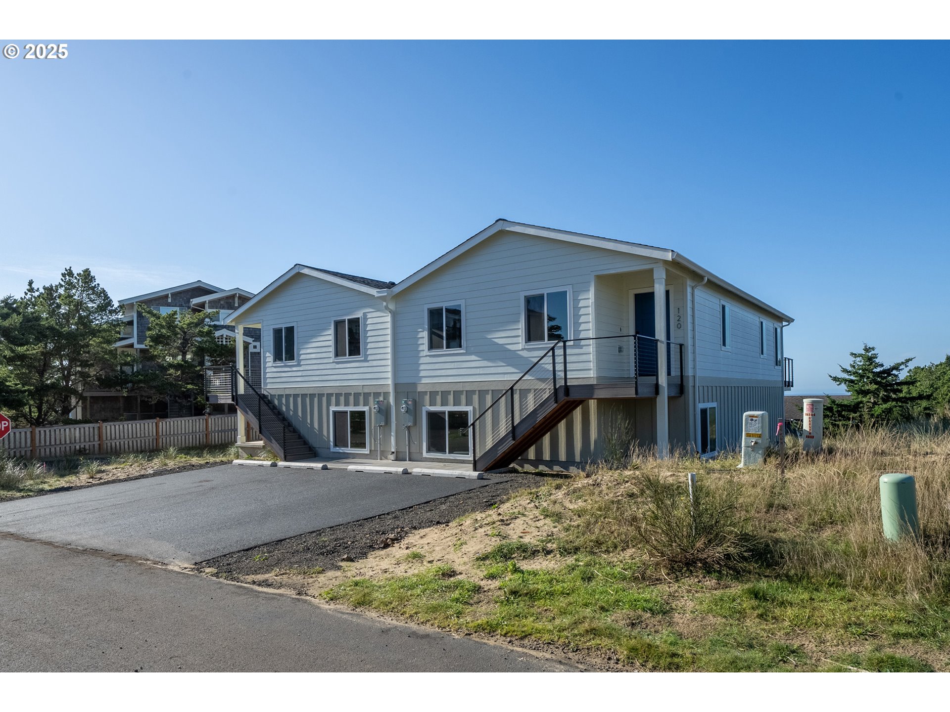 120 Crescent Street Tillamook, OR 97141 - Photo 35 of 39