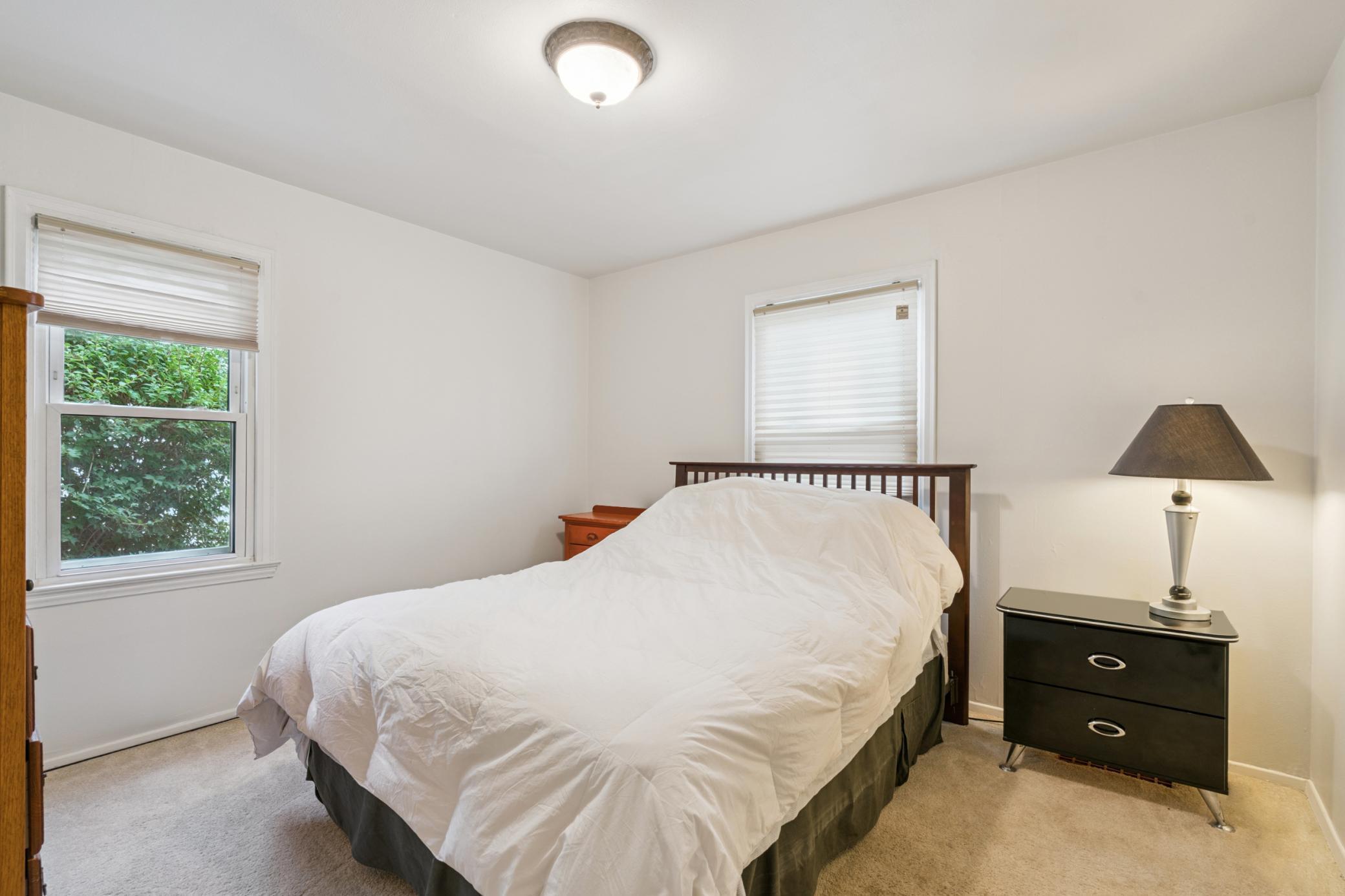 6836 Upton Avenue South Richfield, MN 55423 - Photo 11 of 32