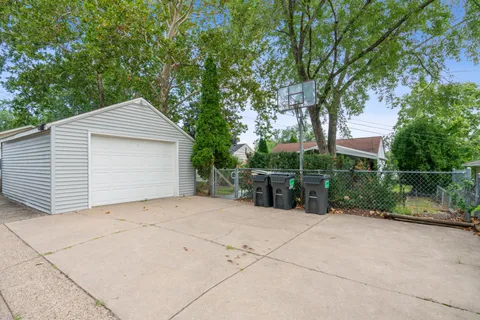 $349,900 | 6836 Upton Avenue South, Richfield, MN 55423