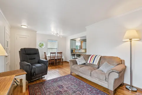 $349,900 | 6836 Upton Avenue South, Richfield, MN 55423