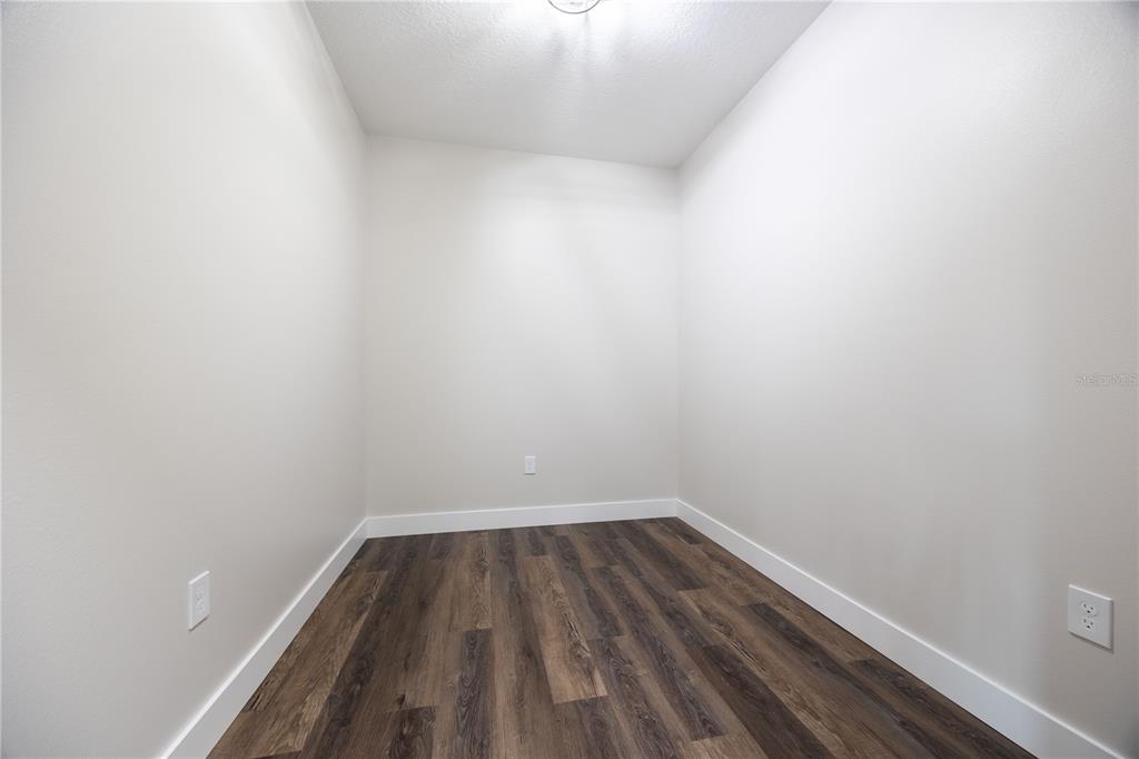 151 Southwest Scott Place Lake City, FL 32024 - Photo 23 of 47 a small space with wooden floor