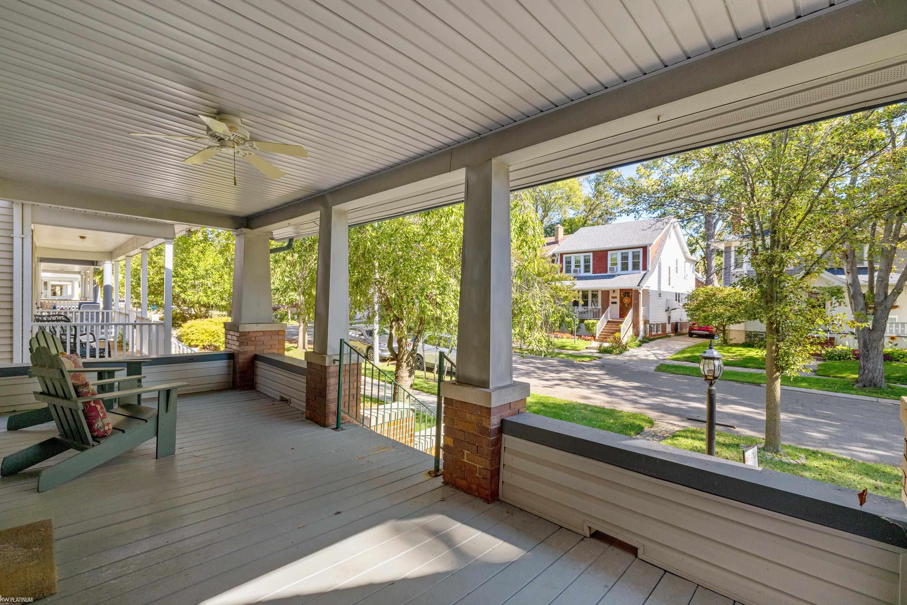 1081 Lakepointe Street Grosse Pointe Park, MI 48230 - Photo 3 of 48