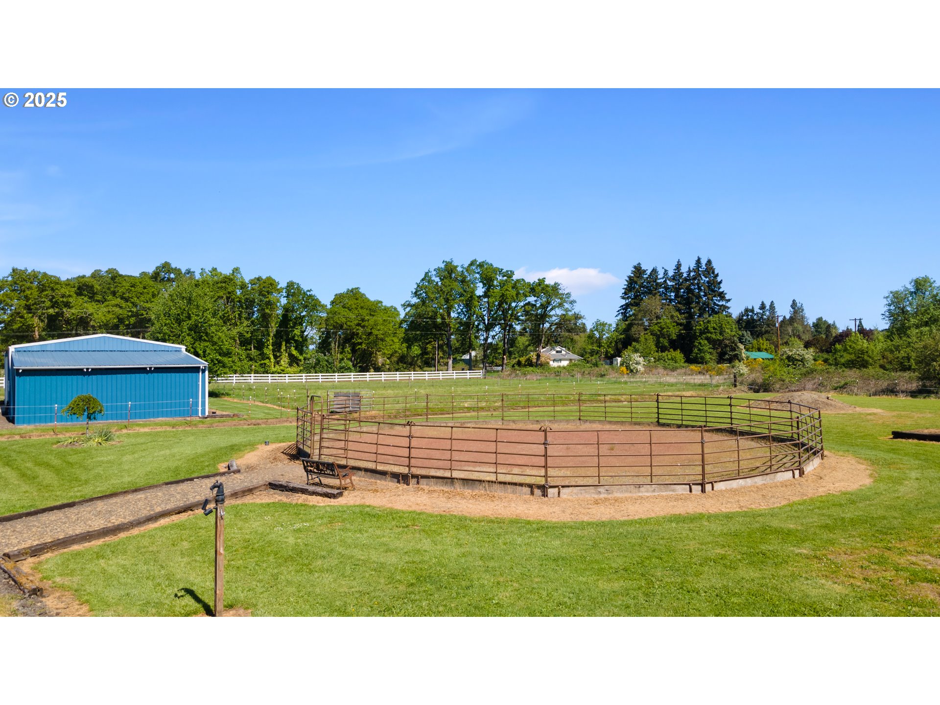 12430 South Oak Grove Road Canby, OR 97013 - Photo 32 of 34