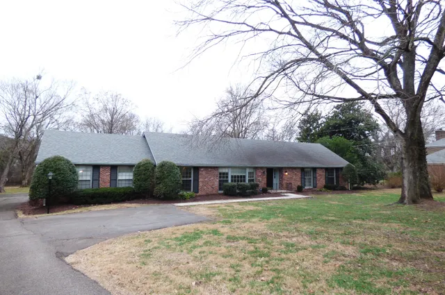 $2,950 | 5425 Camelot Road, Brentwood, TN 37027
