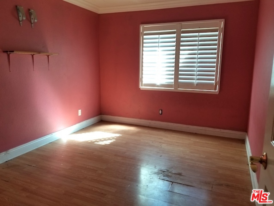 39838 North General Kearny Road Temecula, CA 92591 - Photo 14 of 19