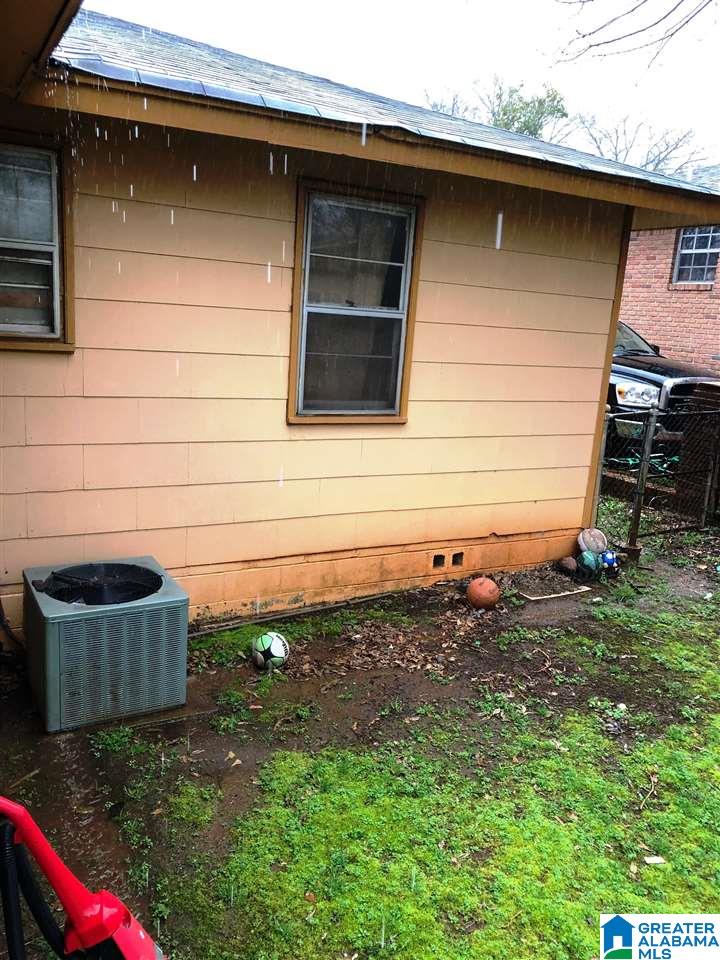 1664 18th Place Southwest Birmingham, AL 35211 - Photo 11 of 12