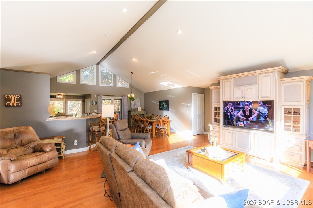 Vaulted ceilings with plenty of natural light