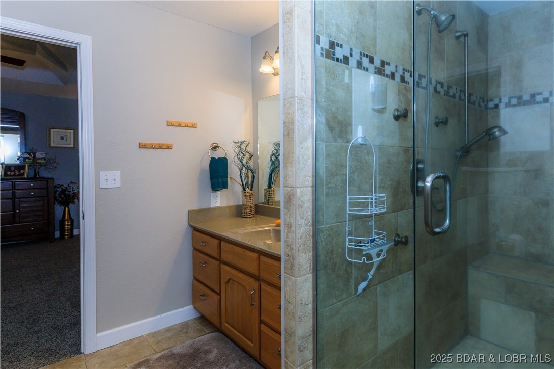 23 Leisure Road Eldon, MO 65026 - Photo 12 of 58 Large walk in tiled shower