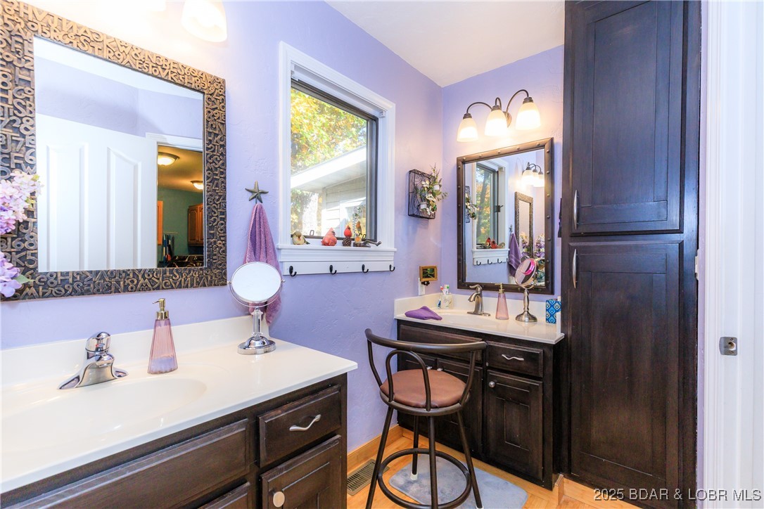 23 Leisure Road Eldon, MO 65026 - Photo 15 of 58 Dual Vanities