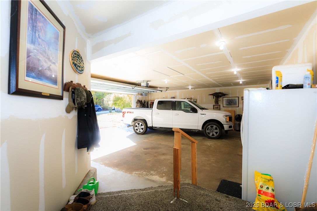 23 Leisure Road Eldon, MO 65026 - Photo 28 of 58 Oversised attached 2 car garage