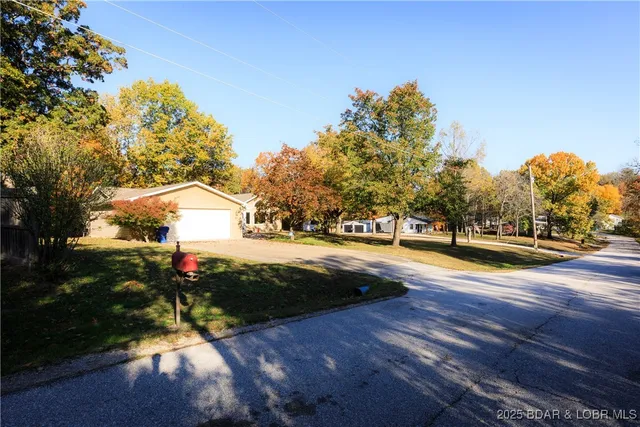 $525,000 | 23 Leisure Road, Eldon, MO 65026