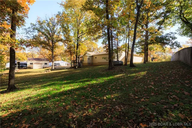 $525,000 | 23 Leisure Road, Eldon, MO 65026
