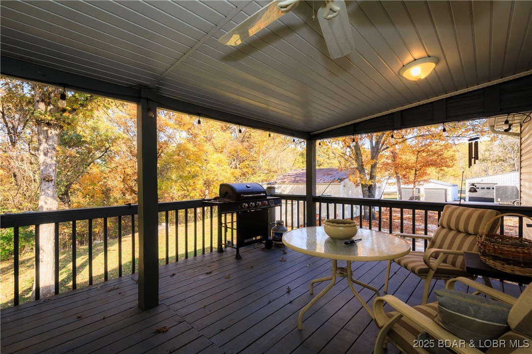 23 Leisure Road Eldon, MO 65026 - Photo 40 of 58 Covered Porch