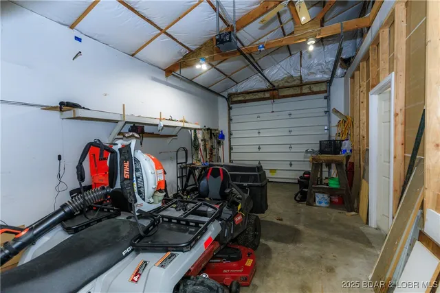 $525,000 | 23 Leisure Road, Eldon, MO 65026