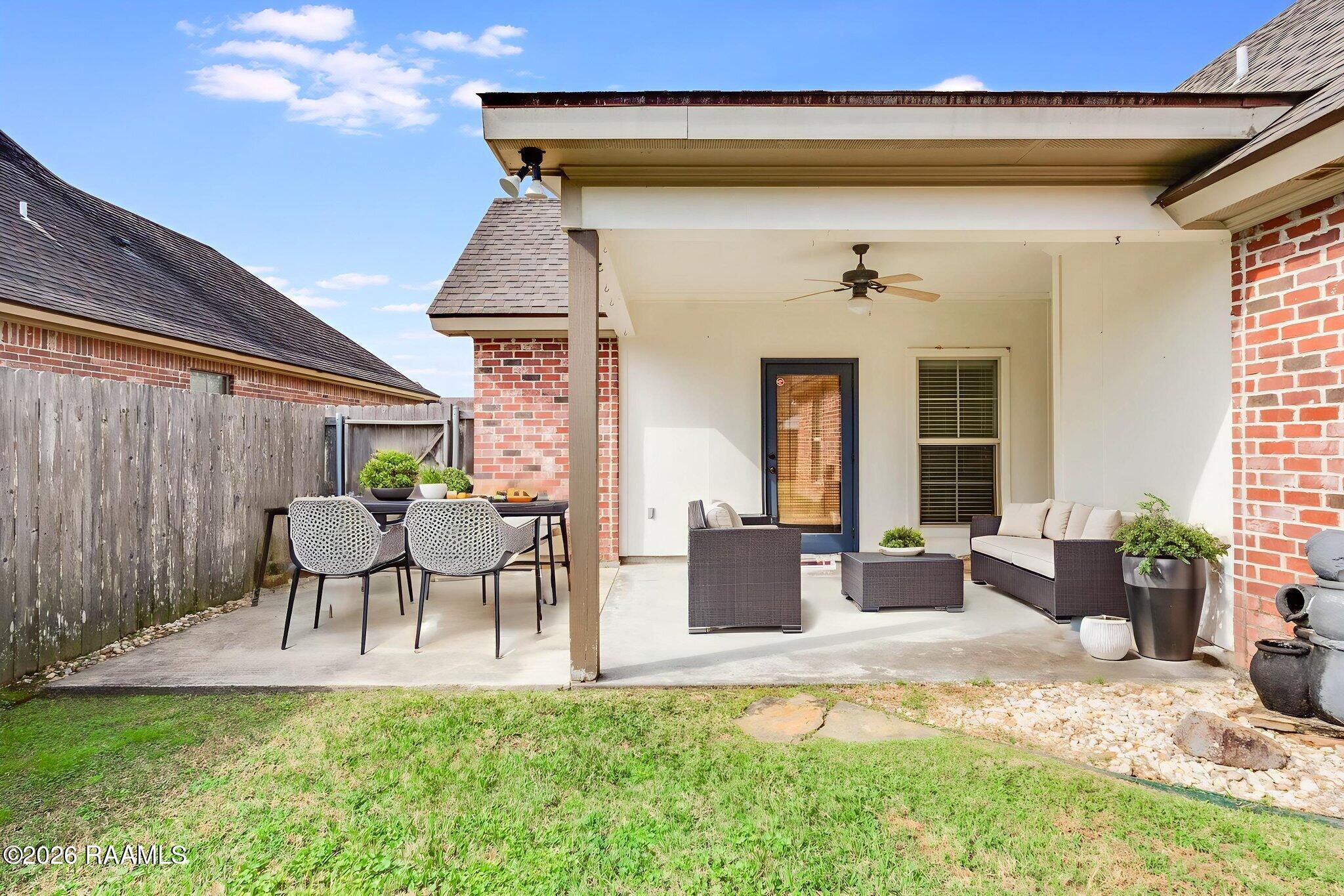 110 Mirada Lane Lafayette, LA 70508 - Photo 18 of 18 6-web-or-mls-110 Mirada Ln-19 virtually