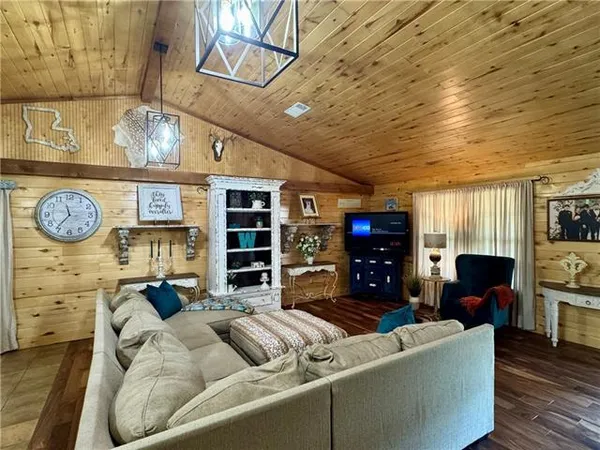 $255,000 | 2414 Church Street, Olla, LA 71465