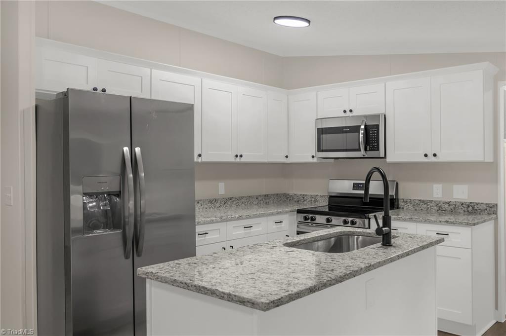 4461 Pine Hall Road Walkertown, NC 27051 - Photo 10 of 30 Gallery Image 10