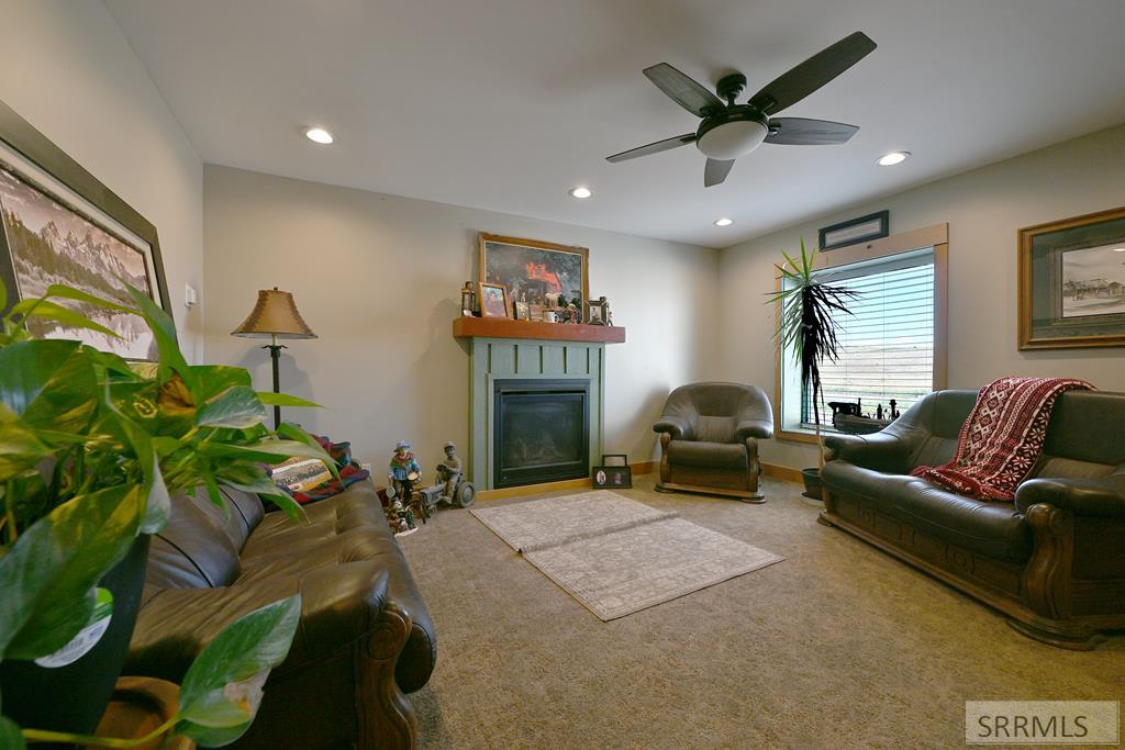 7243 Ards Road Tetonia, ID 83452 - Photo 18 of 37 Living Room w/ Propane Fireplace