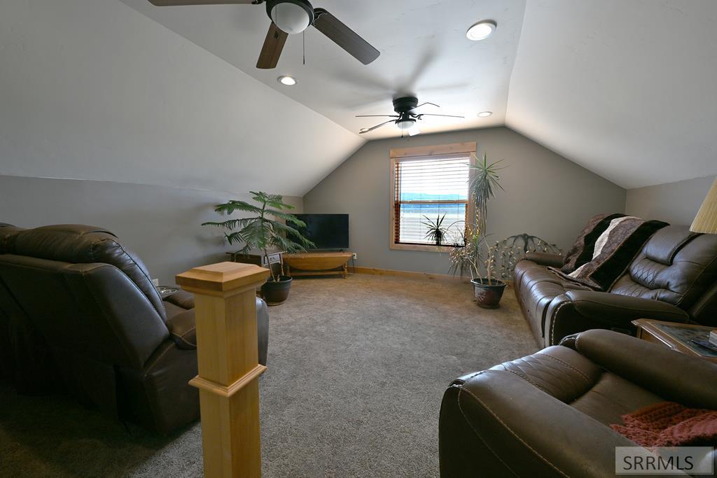 7243 Ards Road Tetonia, ID 83452 - Photo 28 of 37 Upper Level Family Room/Den