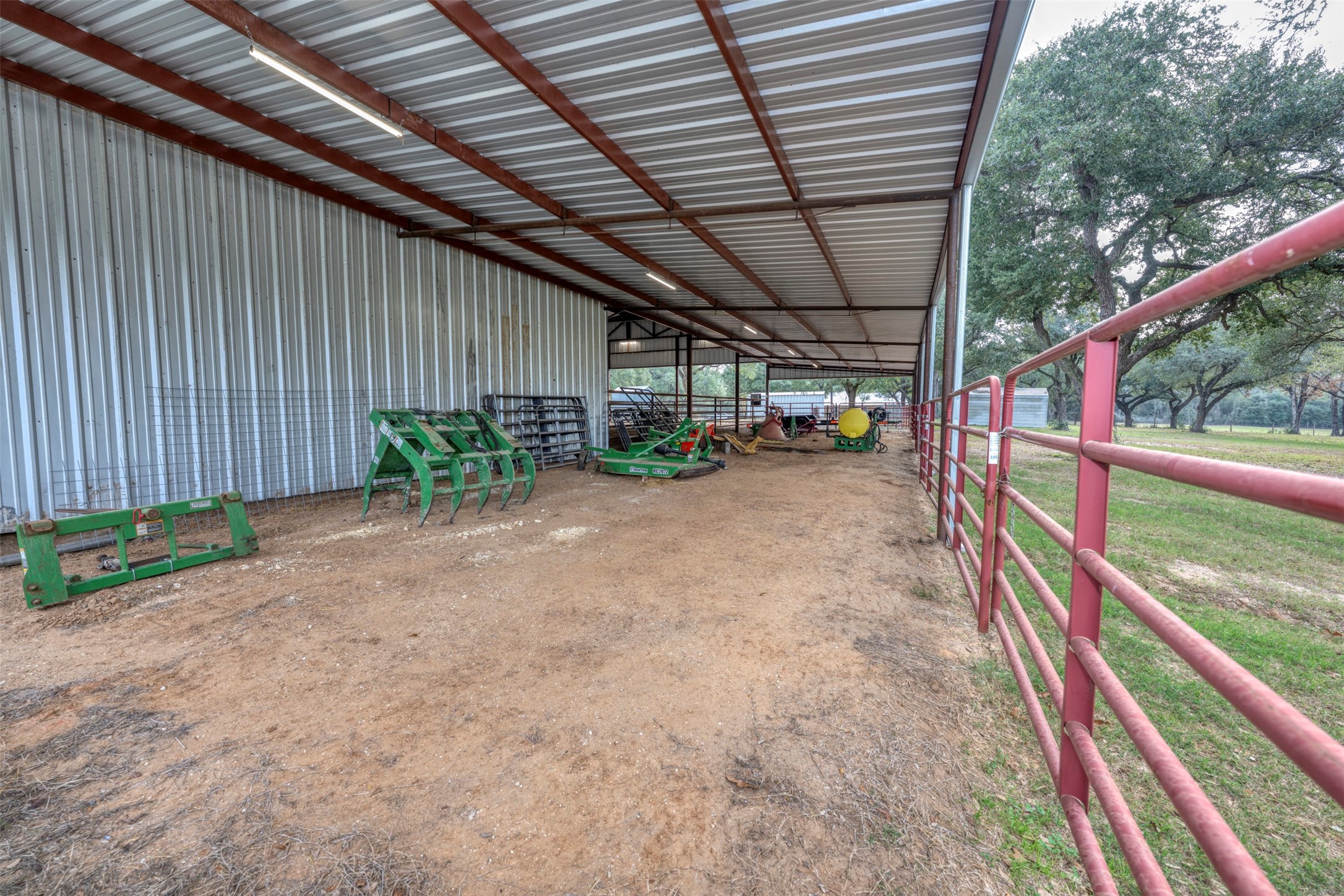 8775 Lone Star Road Washington, TX 77880 - Photo 35 of 44