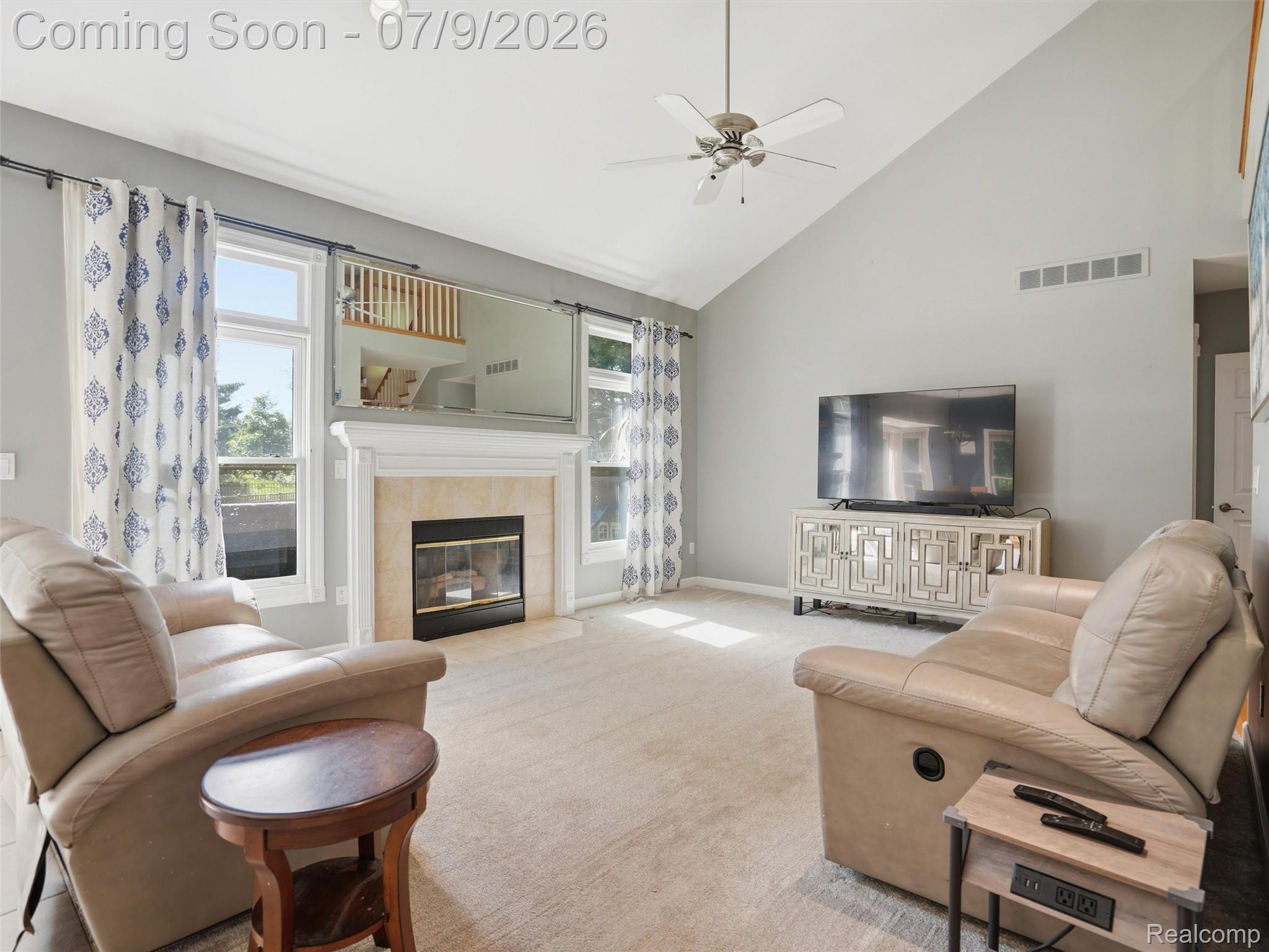 9326 Foley Crossing Fenton, MI 48430 - Photo 2 of 32 09-DSC02482.jpg