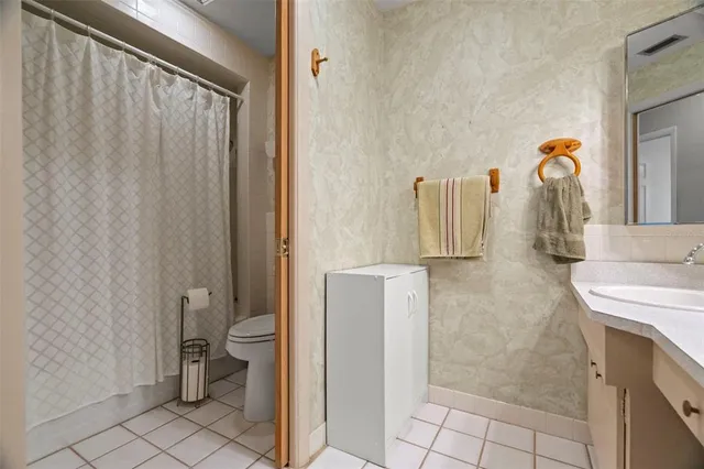 $134,999 | 4353 Tahitian Gardens Circle, Unit B, Holiday, FL 34691