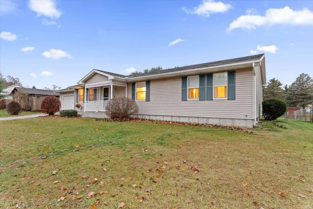 $290,000 | 54921 Luan Drive, Osceola, IN 46561