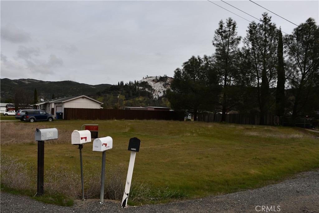 2360 Spring Valley Road Clearlake Oaks, CA 95423 - Photo 2 of 13