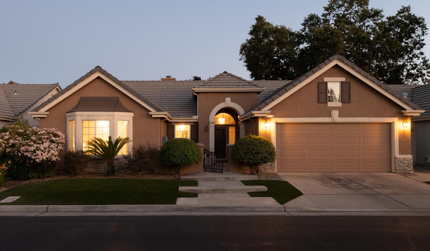 2110 West Rue St Michel Fresno, CA 93711 - Photo 3 of 41