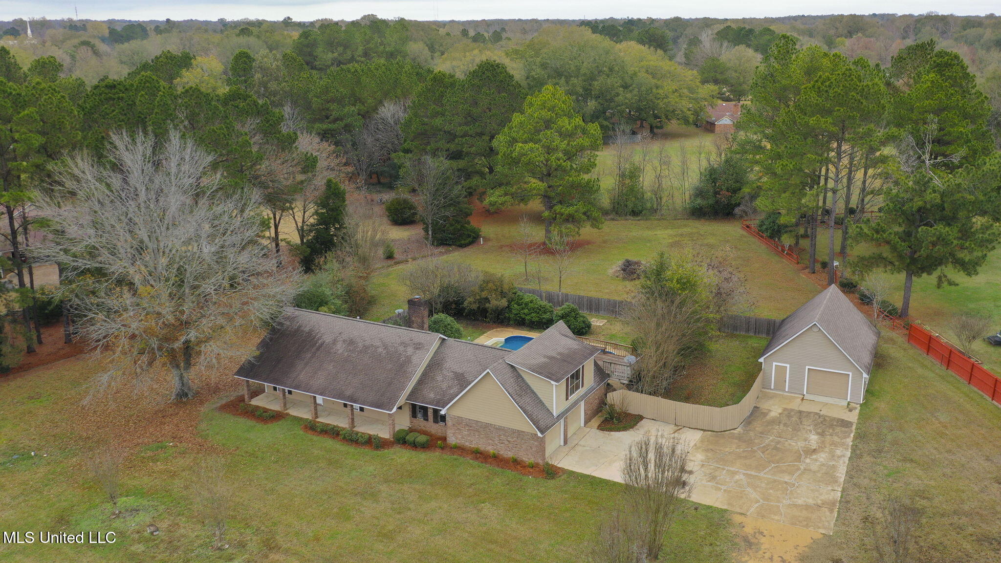 6760 South Siwell Road Byram, MS 39272 - Photo 5 of 66 62-web-or-mls-6760 S Siwell-62