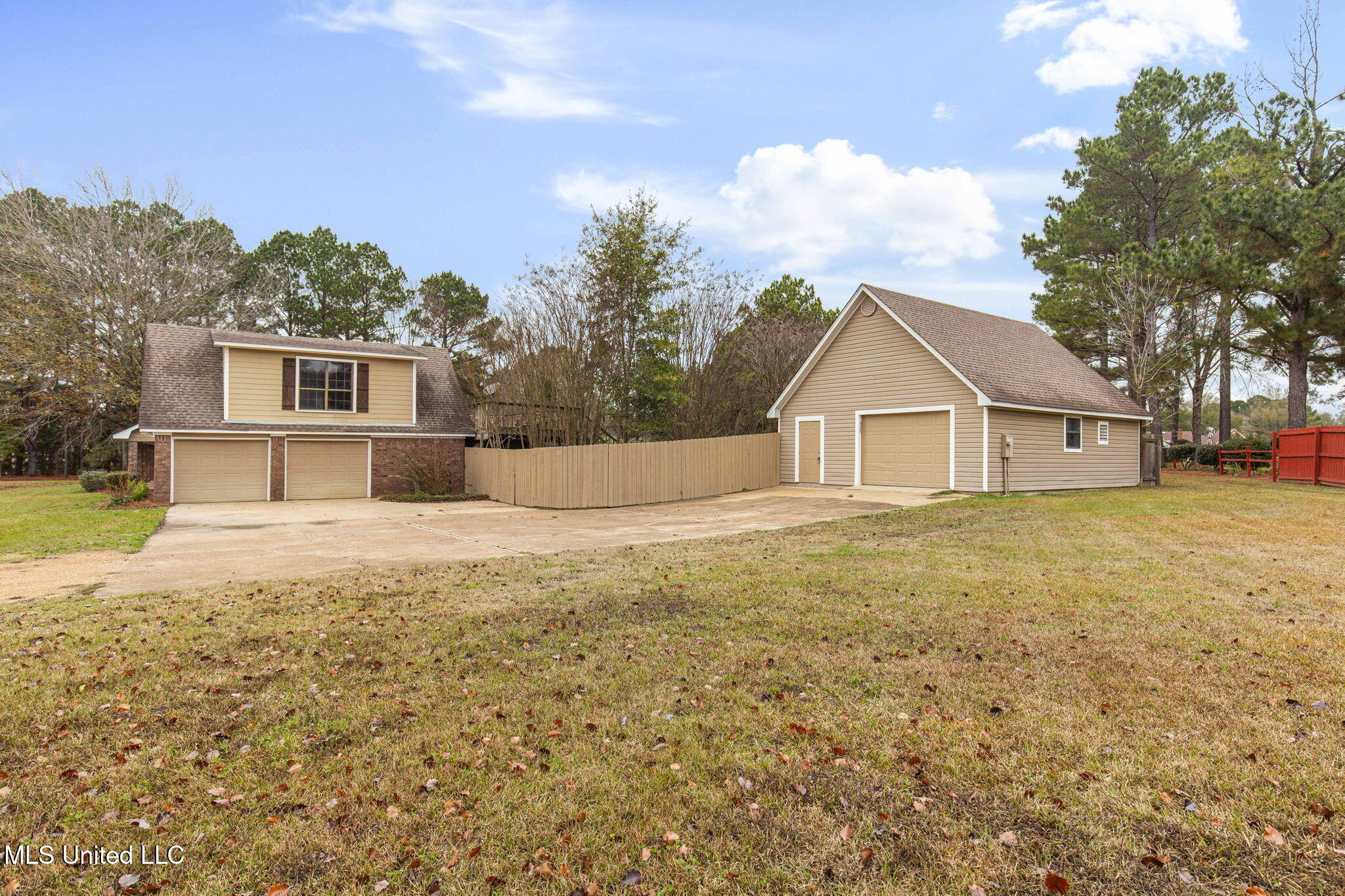6760 South Siwell Road Byram, MS 39272 - Photo 6 of 66 56-web-or-mls-6760 S Siwell-56