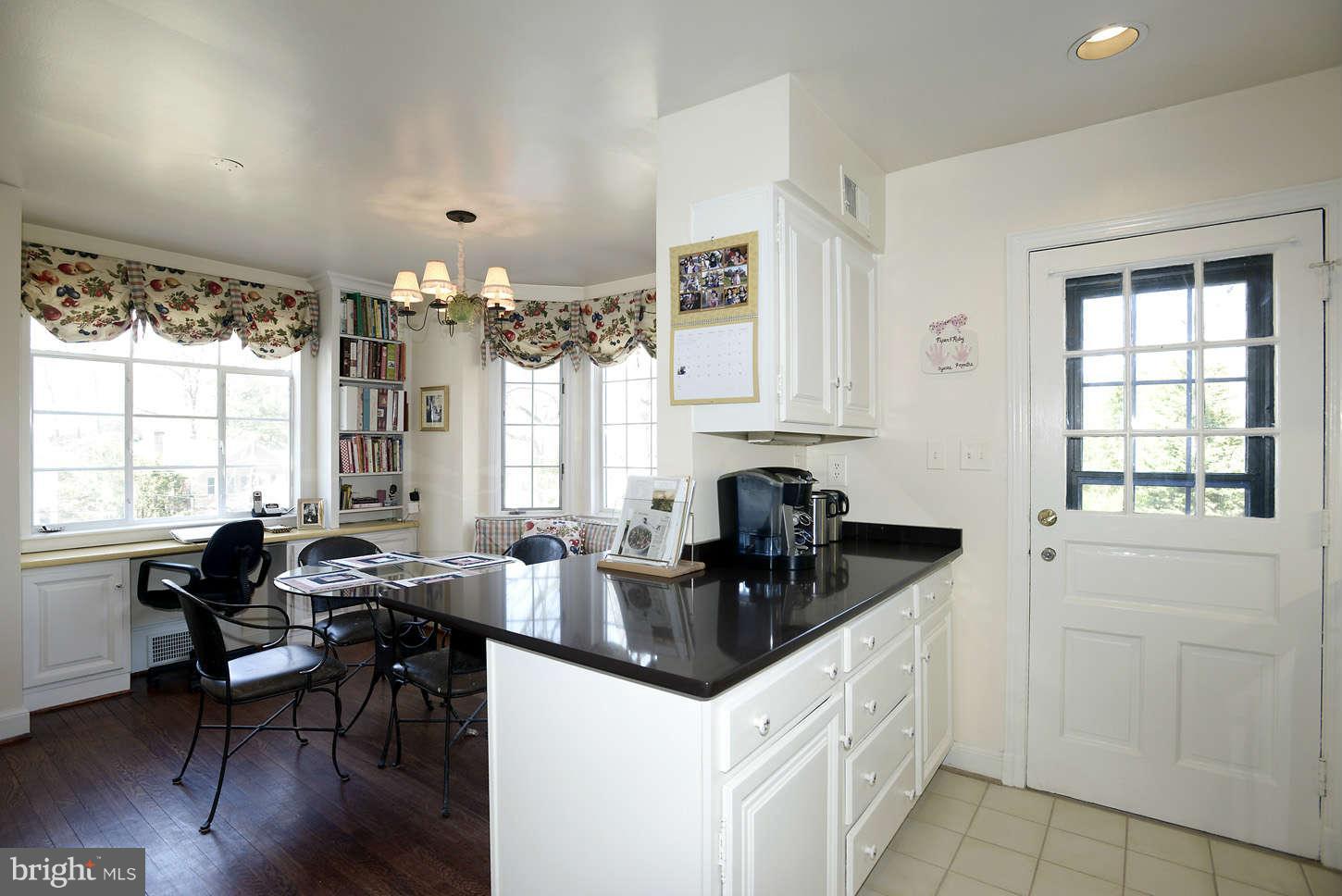 5905 Harwick Road Bethesda, MD 20816 - Photo 5 of 20 Kitchen
