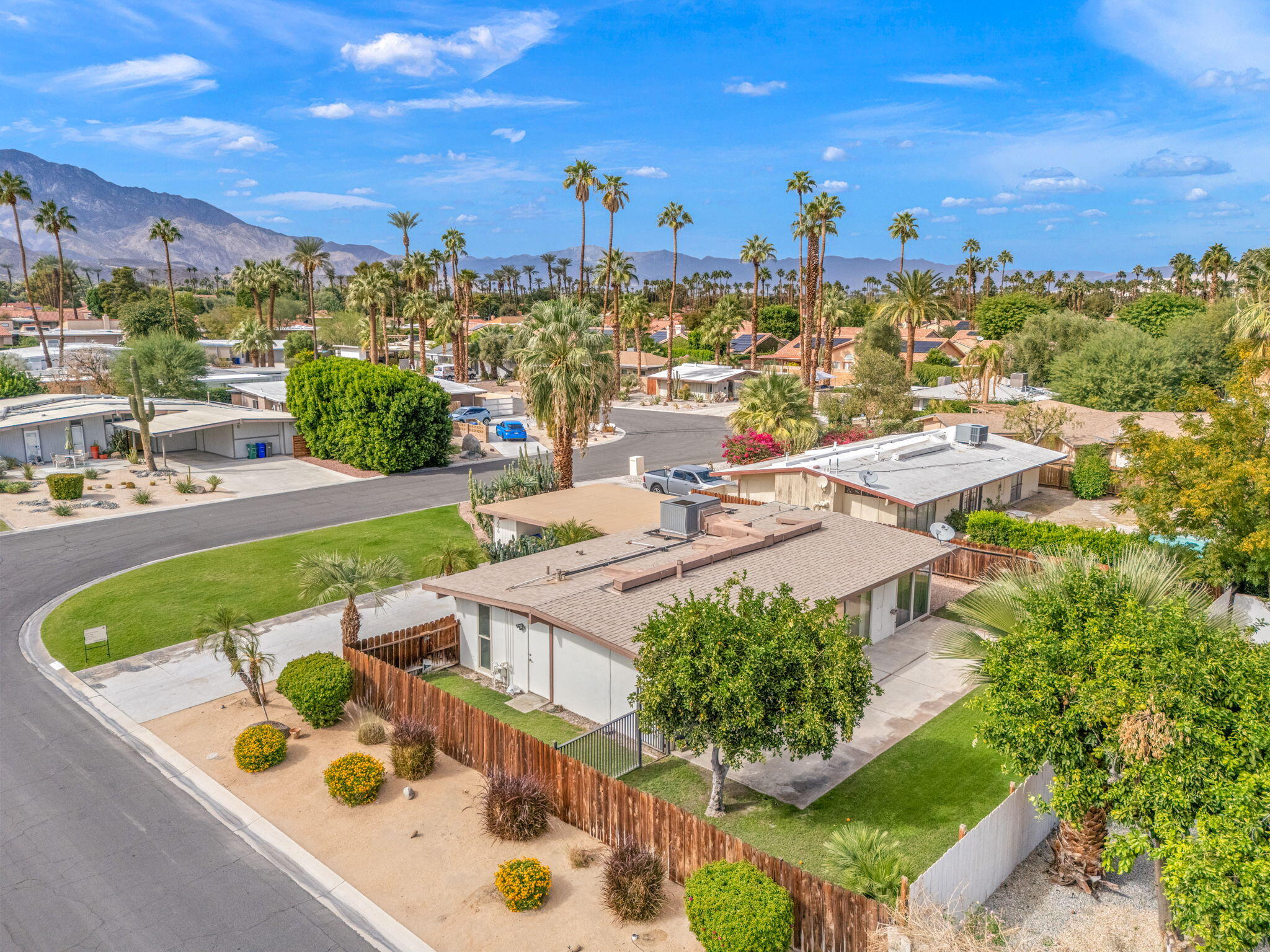 71996 Vista Del Rio Rancho Mirage, CA 92270 - Photo 29 of 39 a view of a swimming pool with outdoor seating