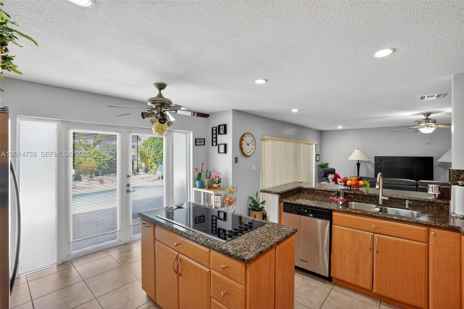15500 Southwest 99th Lane Miami, FL 33196 - Photo 20 of 72