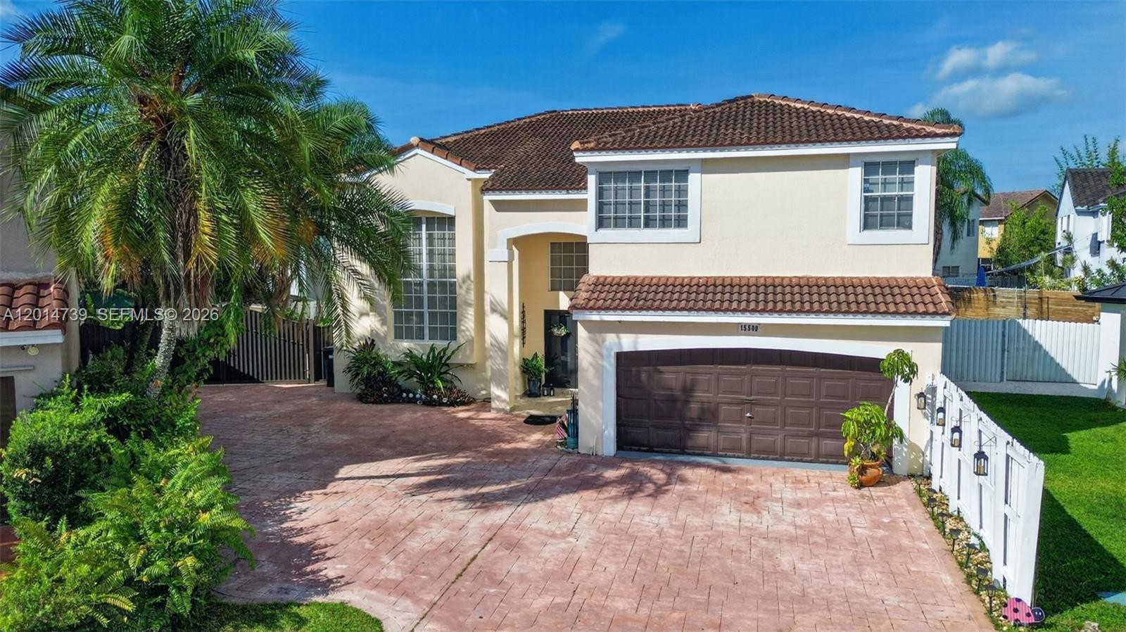 15500 Southwest 99th Lane Miami, FL 33196 - Photo 2 of 72