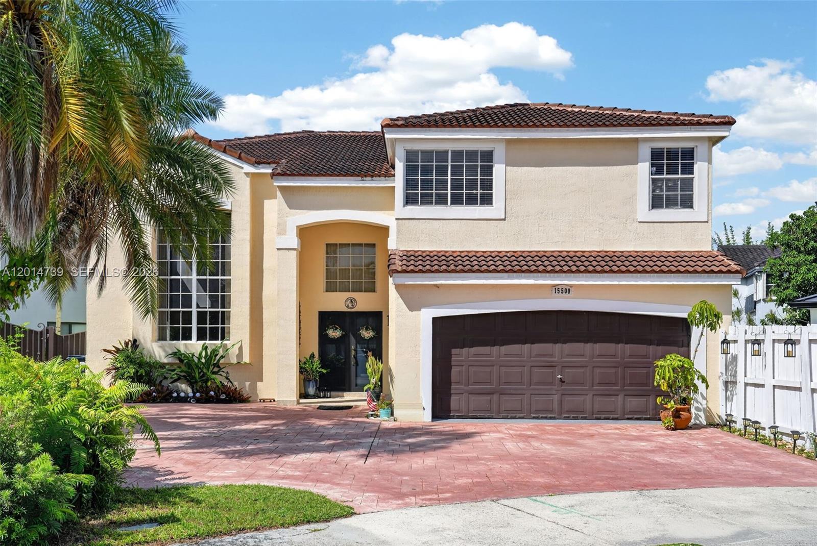 15500 Southwest 99th Lane Miami, FL 33196 - Photo 4 of 72