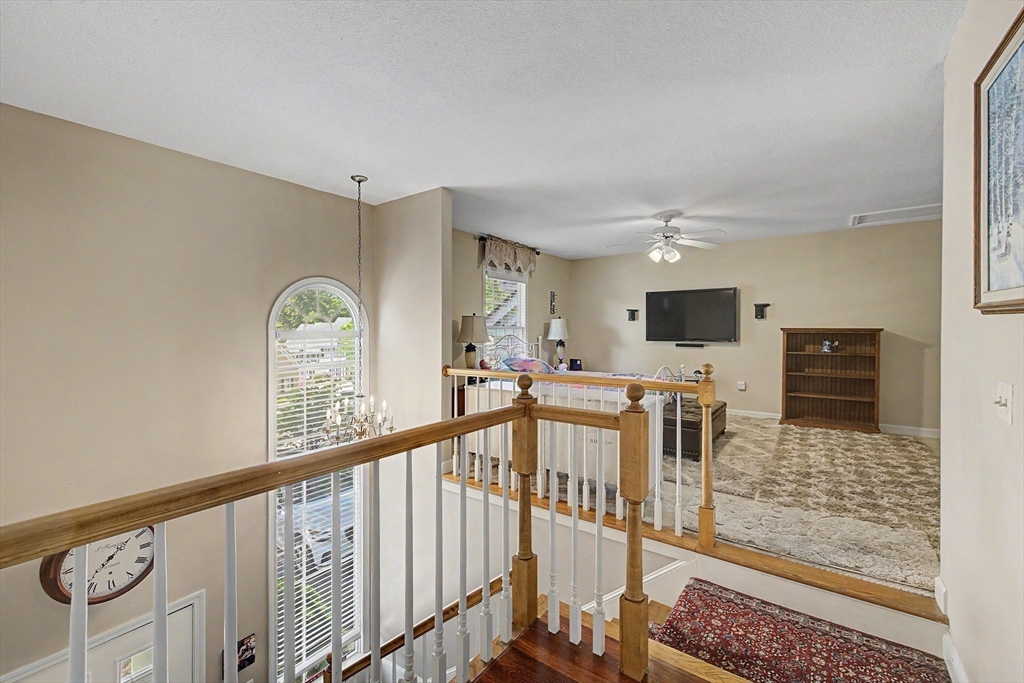 16 Hickory Hill, Unit 16 West Springfield, MA 01089 - Photo 20 of 42