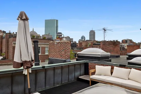 $3,200,000 | 131 Mt Vernon Street, Unit 2, Boston, MA 02108