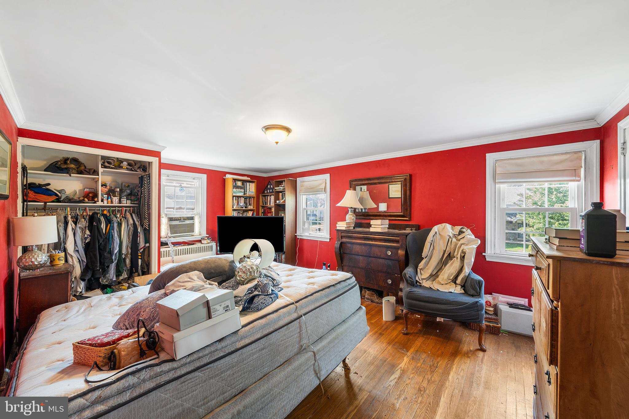 516 Cumberland Road Havertown, PA 19083 - Photo 17 of 18 Main Bedroom