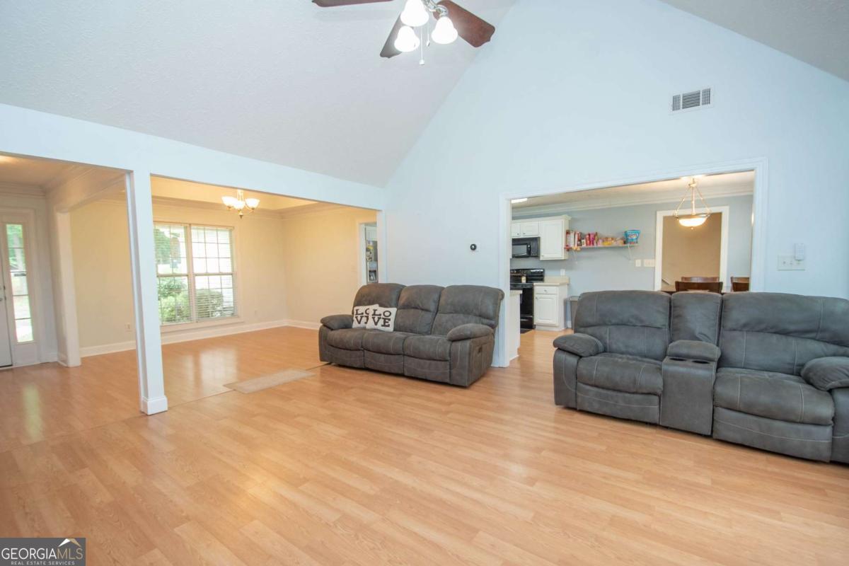 1368 Glass Bridge Road LaGrange, GA 30240 - Photo 6 of 32