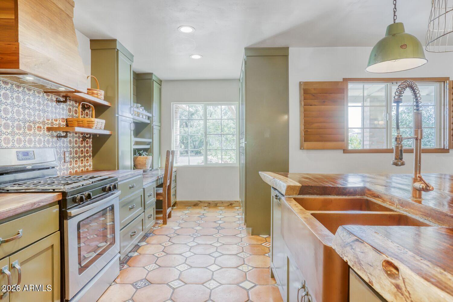 5312 North 9th Street Phoenix, AZ 85014 - Photo 8 of 41 KITCHEN 7