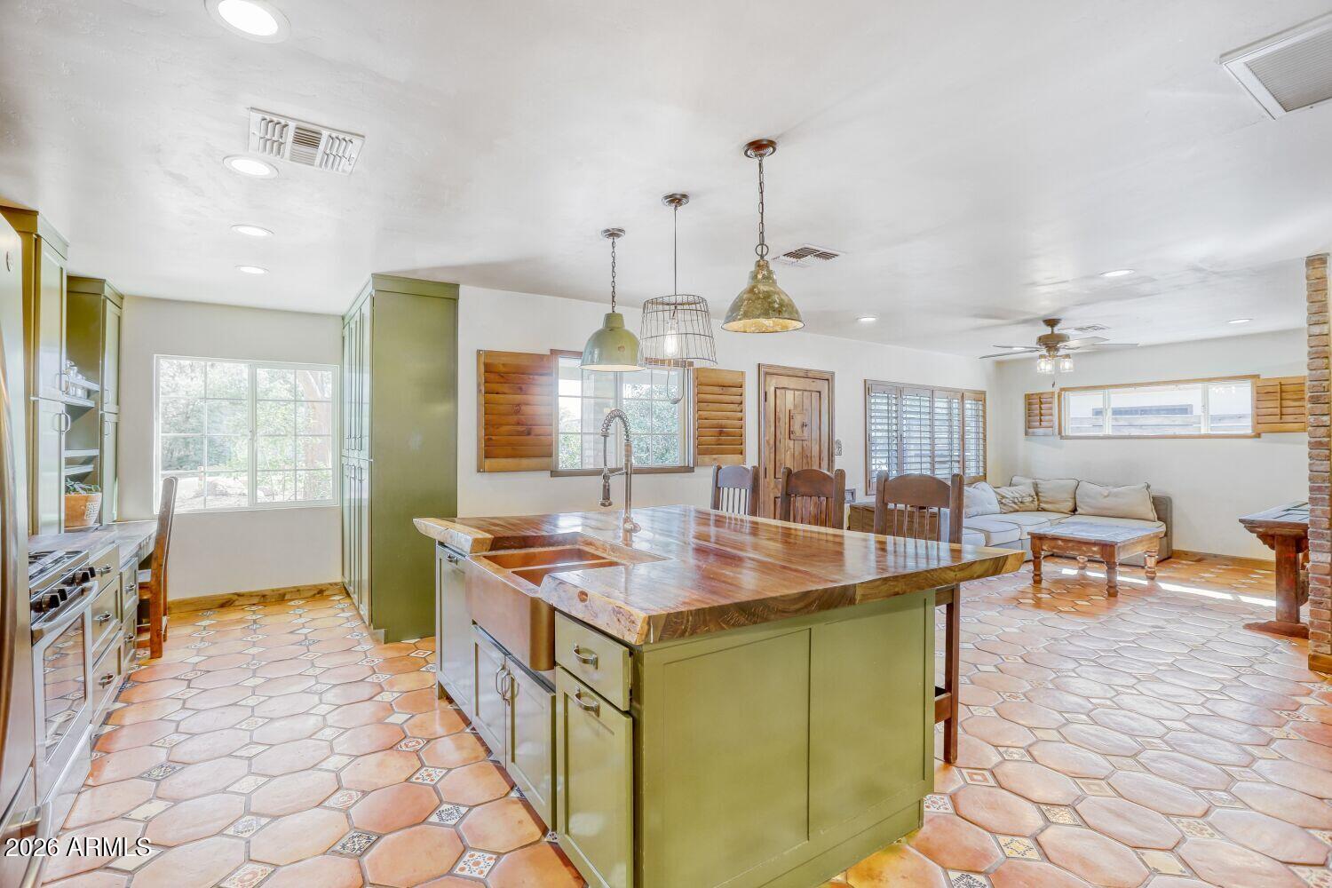 5312 North 9th Street Phoenix, AZ 85014 - Photo 10 of 41 KITCHEN 3