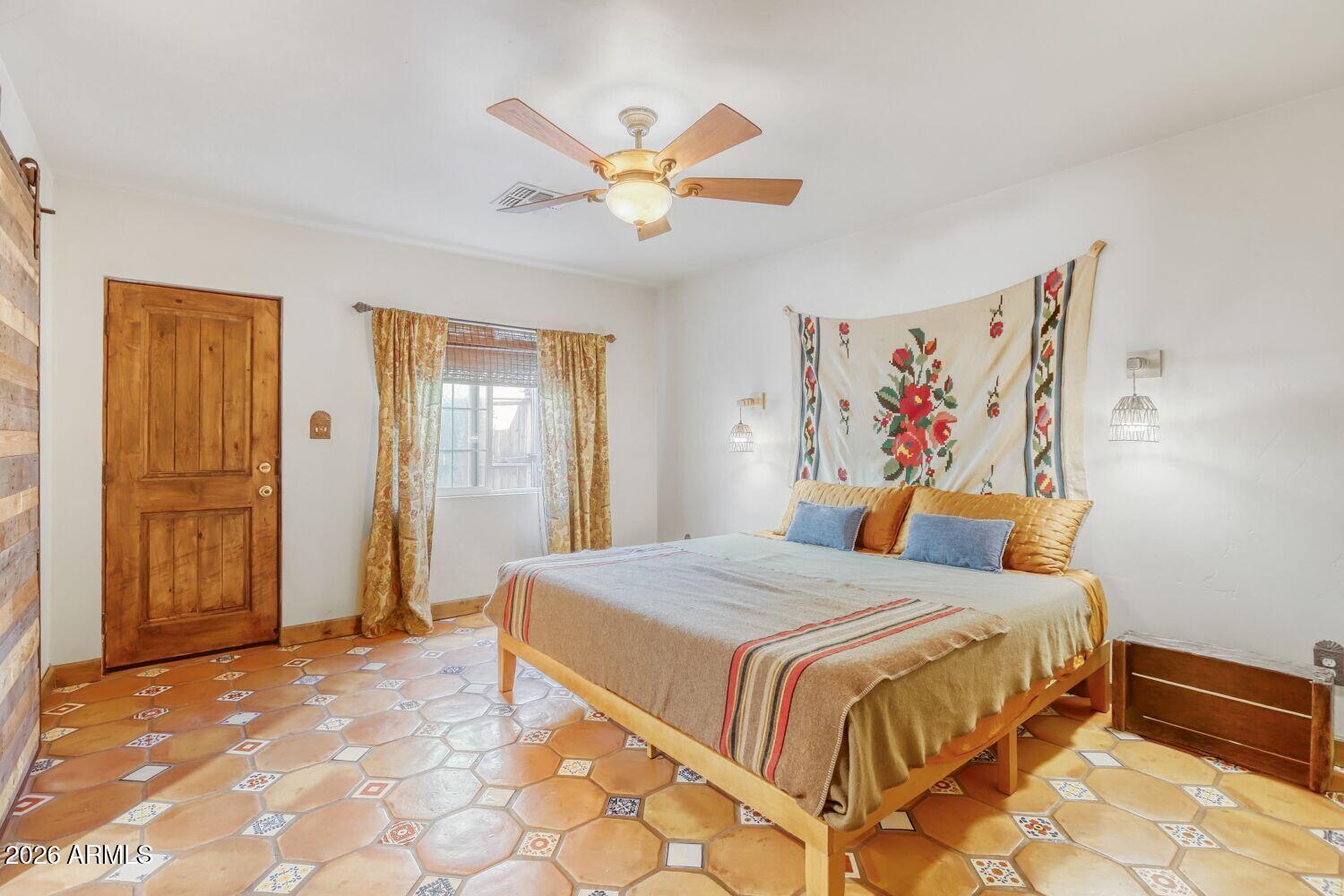 5312 North 9th Street Phoenix, AZ 85014 - Photo 19 of 41 MAIN BEDROOM