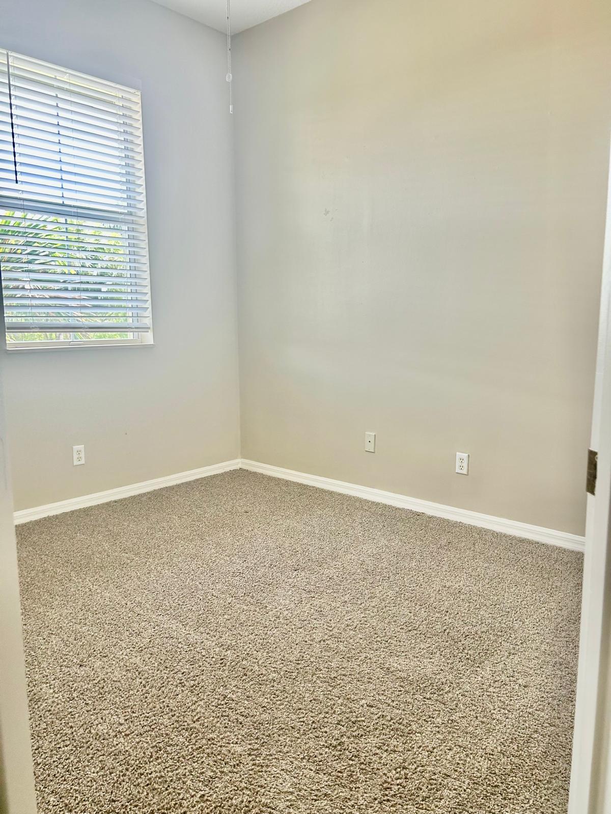 1558 Grande Cull Way Jupiter, FL 33458 - Photo 12 of 24 PHOTO-2026-04-15-15-32-31 (17)