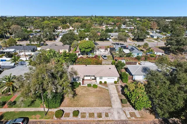 $425,000 | 6221 Dartmouth Avenue North, St. Petersburg, FL 33710